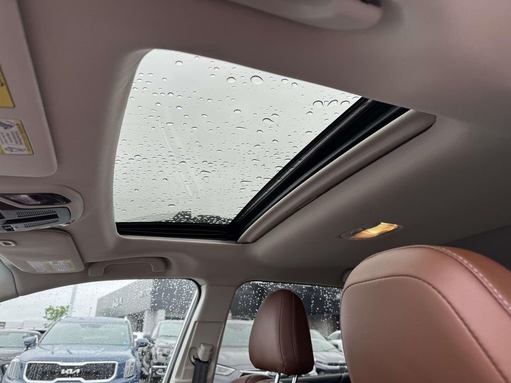 Used 2022 White Subaru Touring image 4