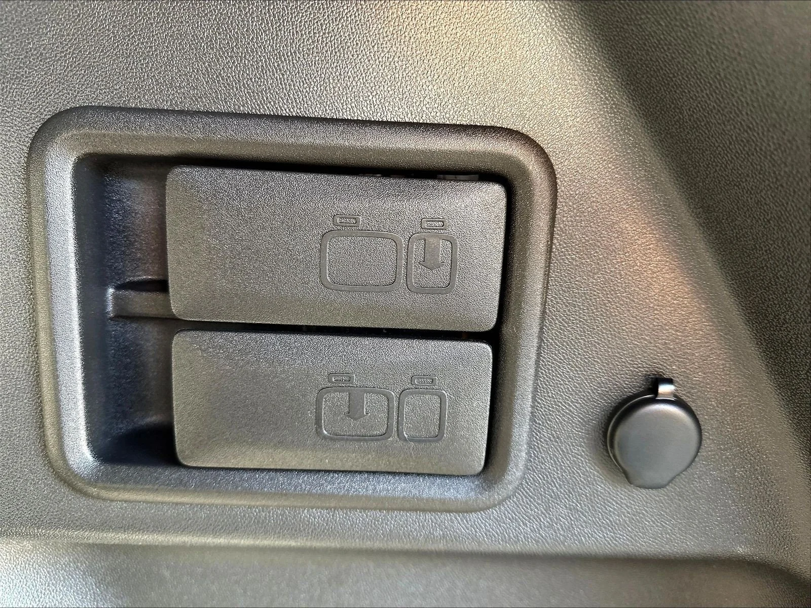 Used 2019 Blue Metallic Chevrolet LT image 39
