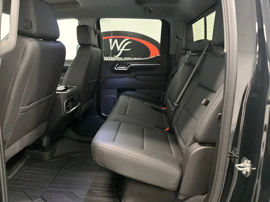 New 2026 Onyx Black GMC SLT image 13
