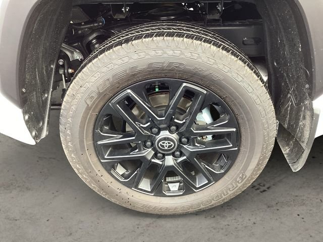 2026 Toyota Tundra SR5 - Photo 14