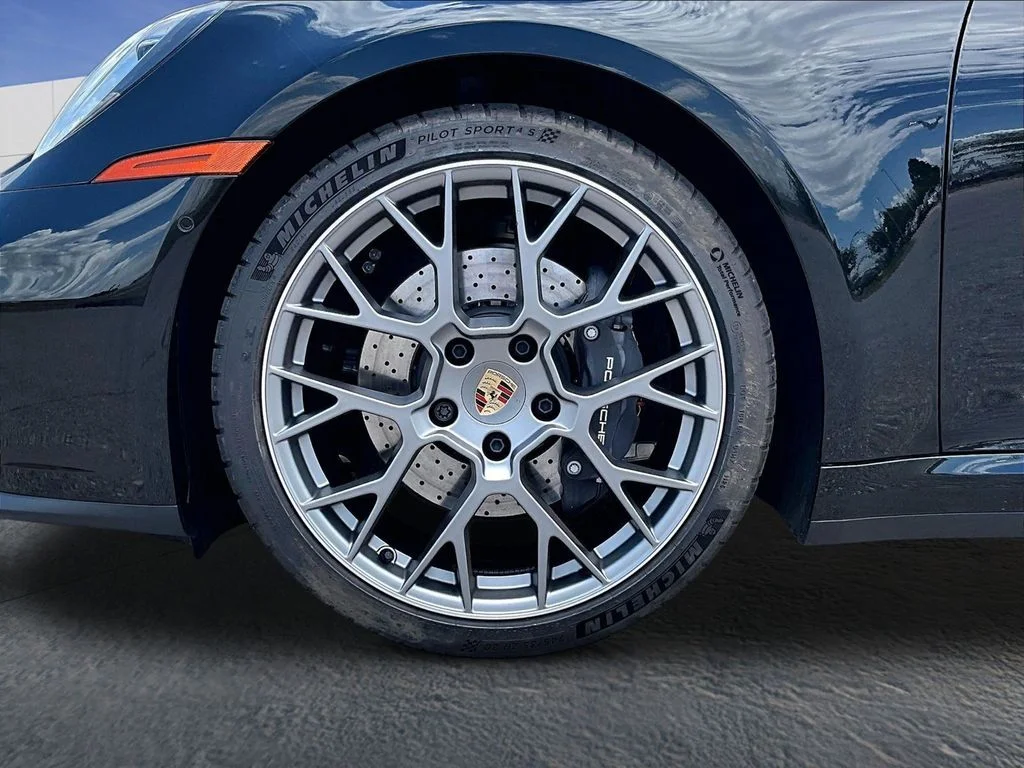 2026 Porsche 911 - Photo 11