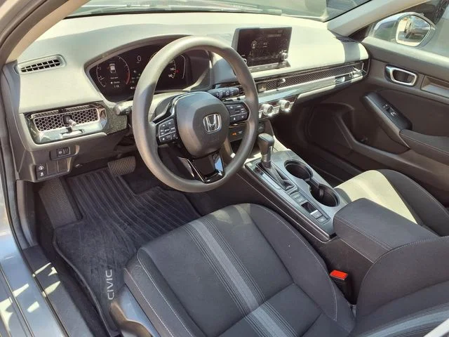 Used 2022 Silver Honda LX image 4
