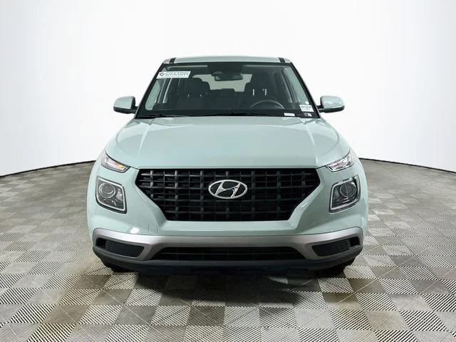 New 2026 Green Hyundai SE image 8