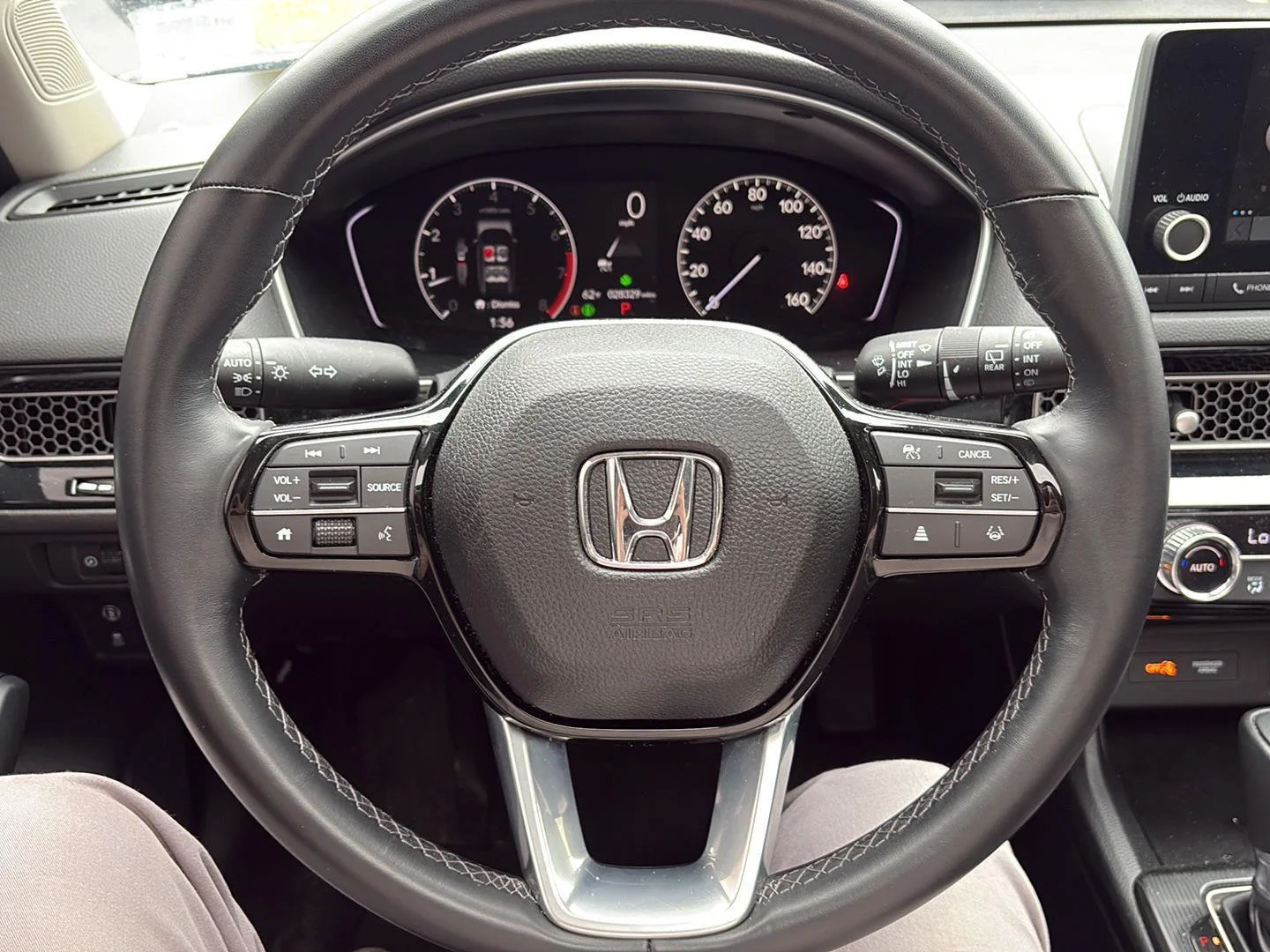 Used 2023 Crystal Black Pearl Honda EX-L image 15