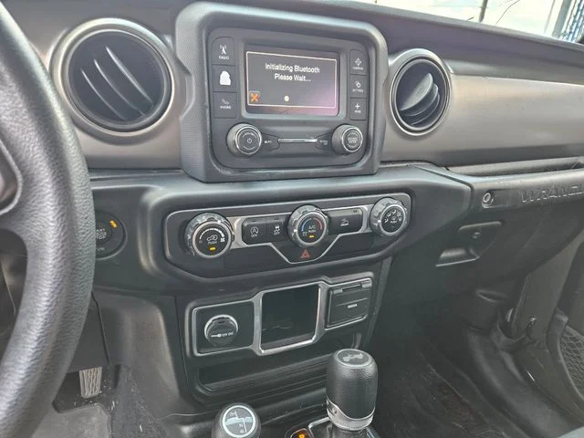 Used 2021 Sarge Green Clearcoat Jeep Unlimited Sport image 9