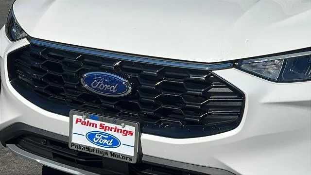New 2025 Star White Metallic Tri-coat Ford ST-Line Select image 28