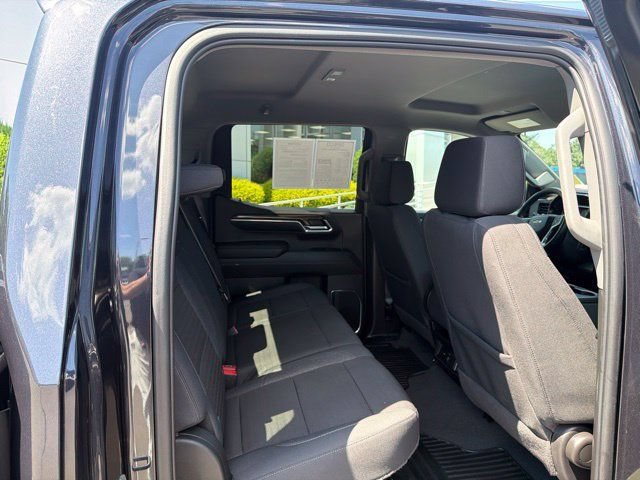 Used 2024 Gray Chevrolet LT image 12