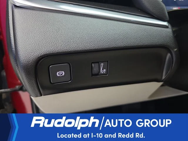 Used 2024 Red Buick Essence image 13