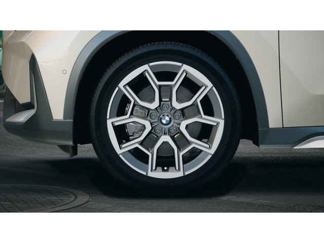 New 2026 Dune Grey Metallic BMW X1 28i image 7