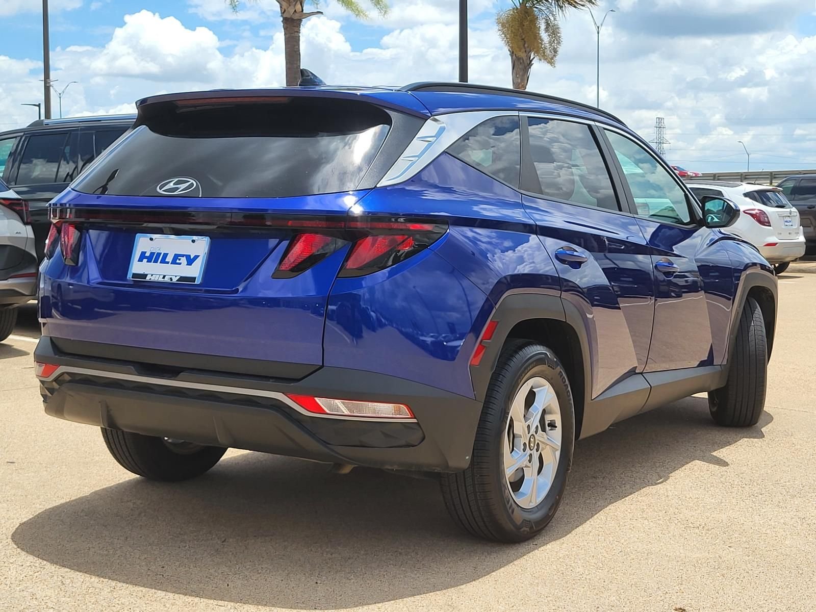 Used 2024 Intense Blue Hyundai SEL image 4