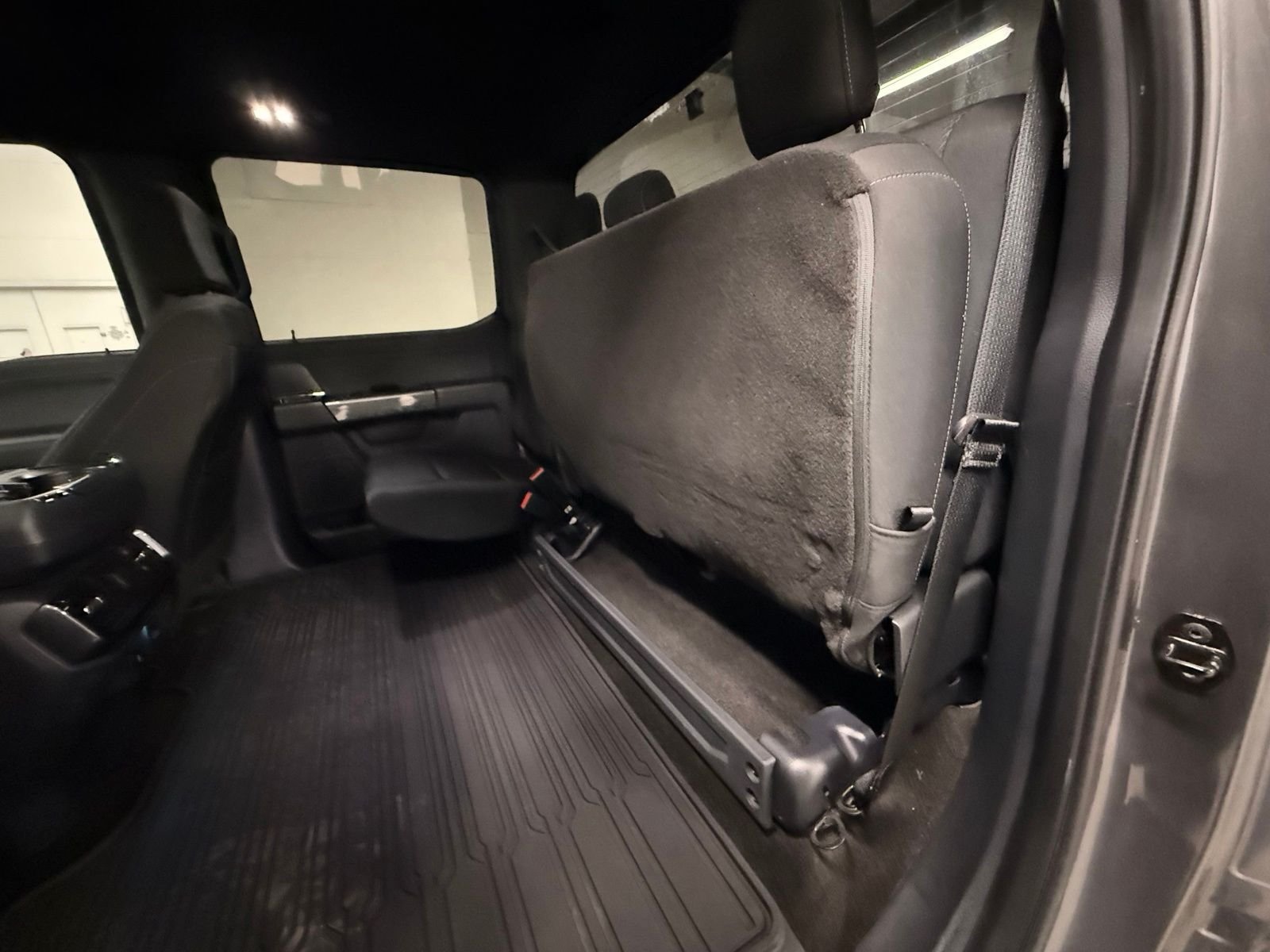 Used 2022 Gray Ford XLT image 22