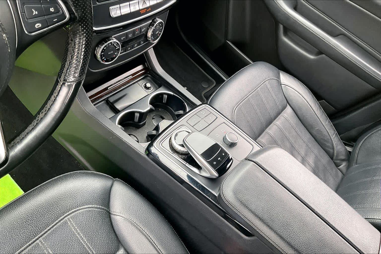 Used 2019 Brilliant Blue Metallic Mercedes-Benz GLS 450 image 16