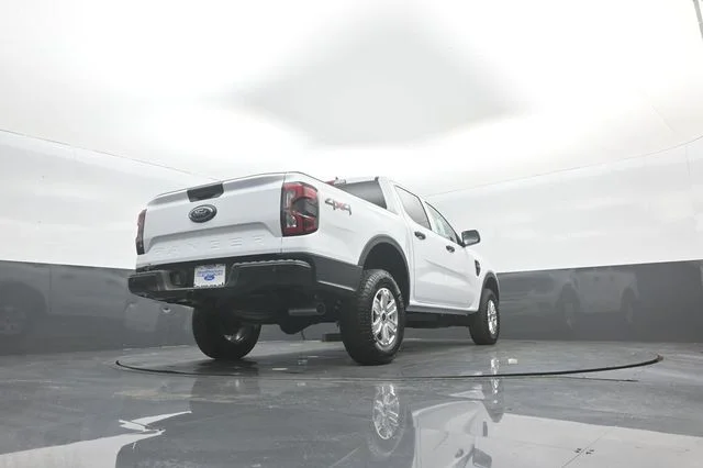 New 2026 White Ford XL image 38