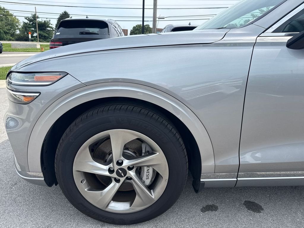 2026 GENESIS GV70 Standard - Photo 10
