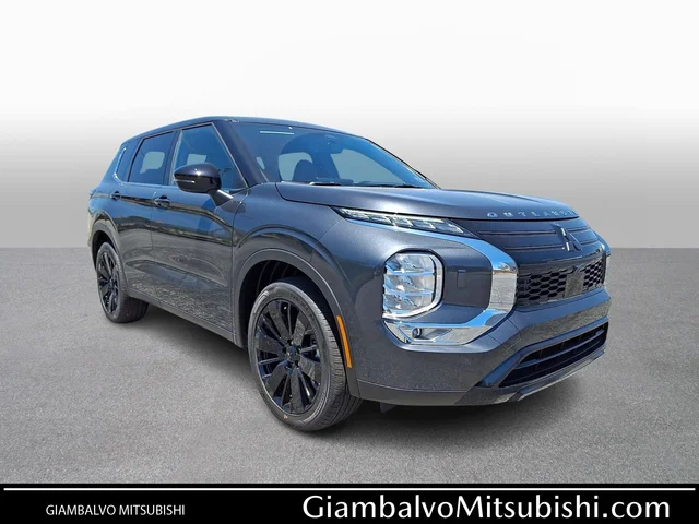 2026 Mitsubishi Outlander LE