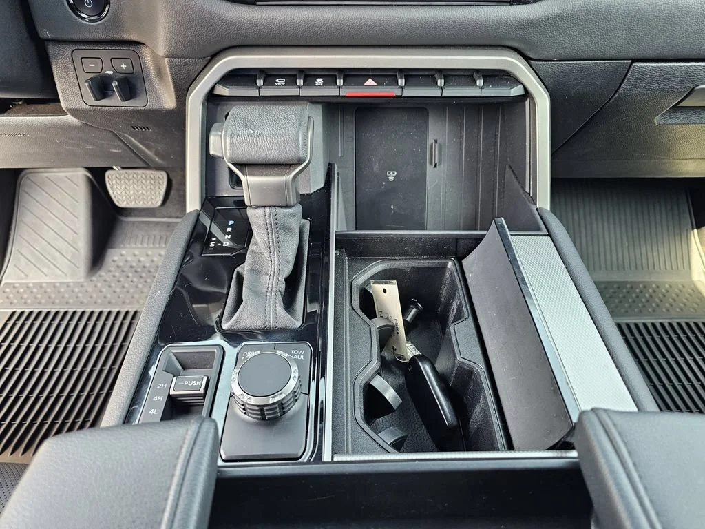 Used 2025 Blueprint Toyota SR5 image 27