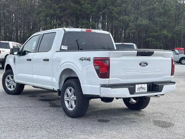 New 2026 White Ford XLT image 5