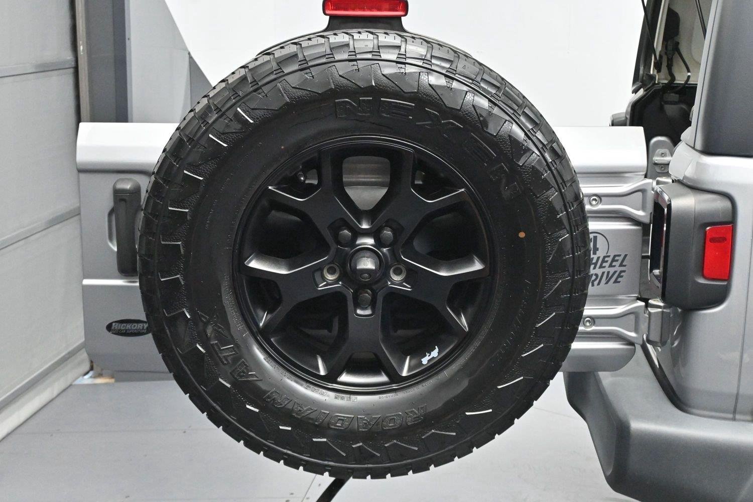 Used 2021 Billet Silver Metallic Clearcoat Jeep Unlimited Willys image 31