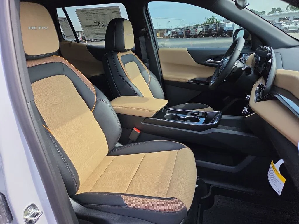 New 2026 Polar White Tricoat Chevrolet ACTIV image 20