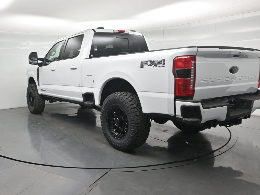 New 2026 Oxford White Ford Lariat image 26