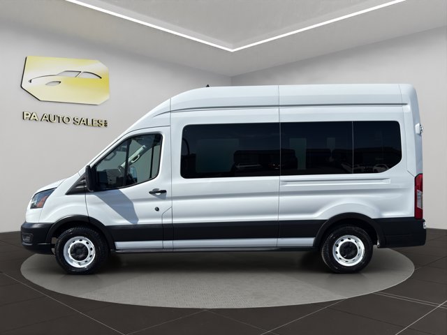 Used 2023 White Ford XL image 4