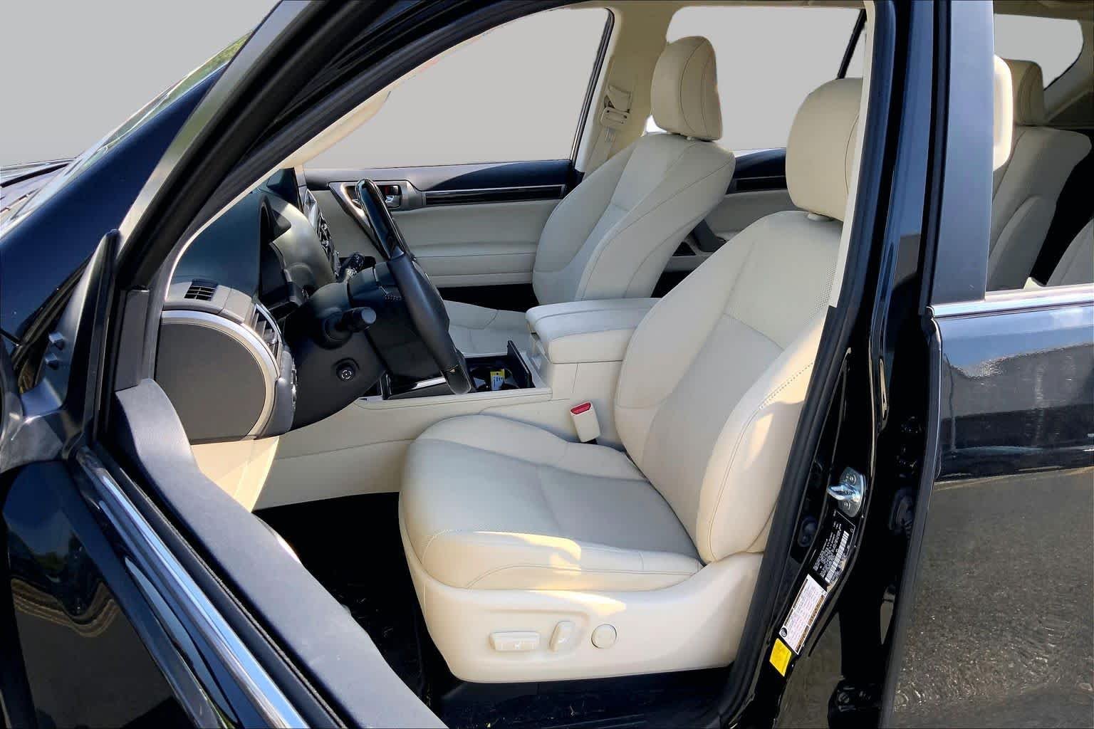 Certified Used 2023 Black Onyx Lexus Premium image 7