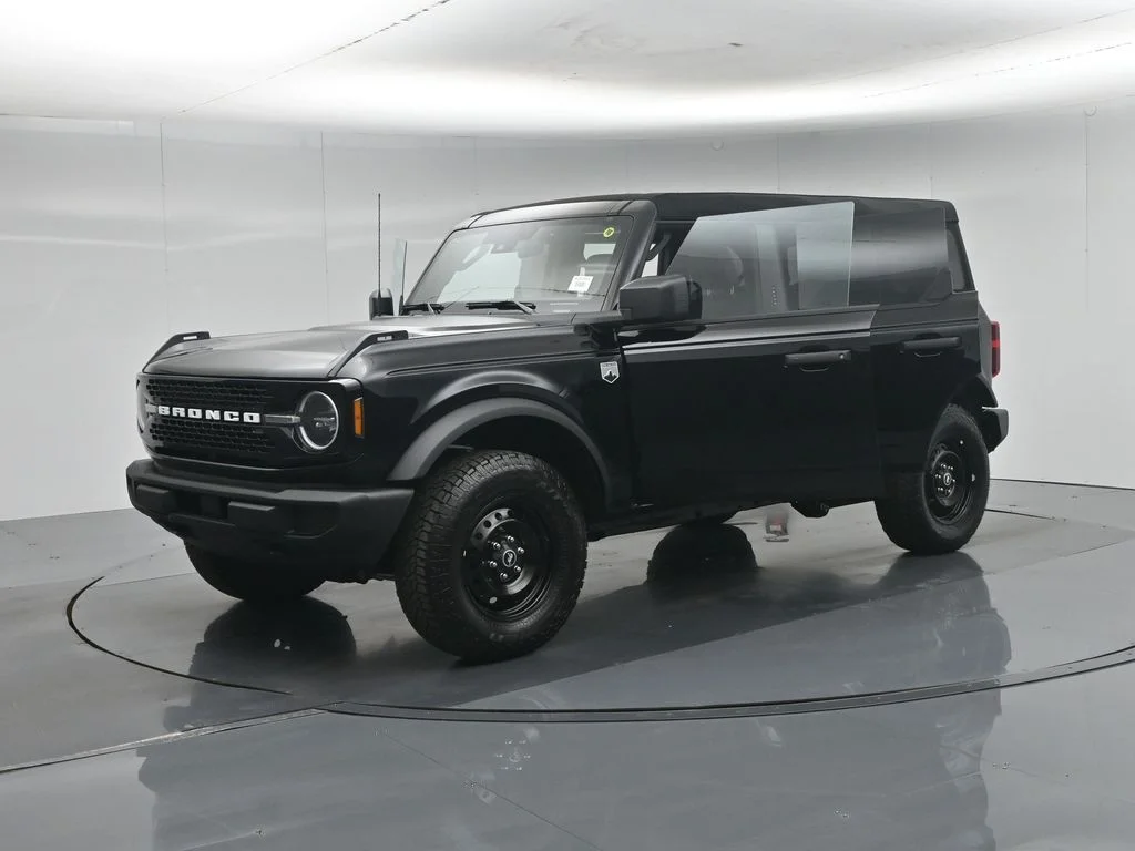 New 2026 Shadow Black Ford Big Bend image 28