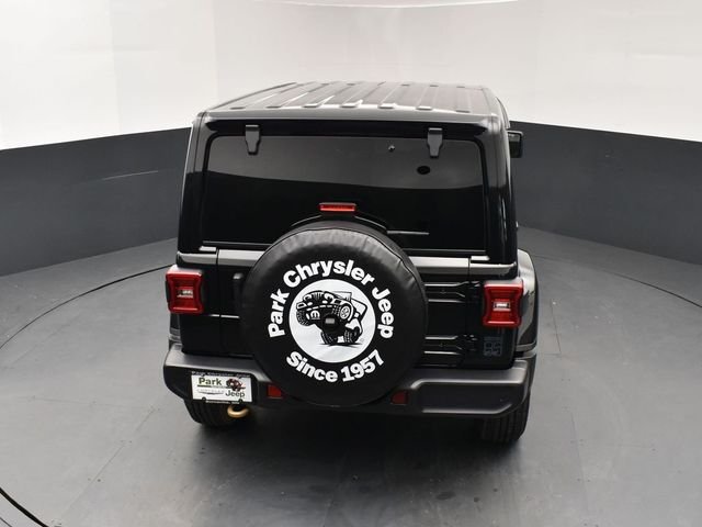 New 2026 Black Clear-Coat Exterior Paint Jeep 85th Anniversary Edition image 17