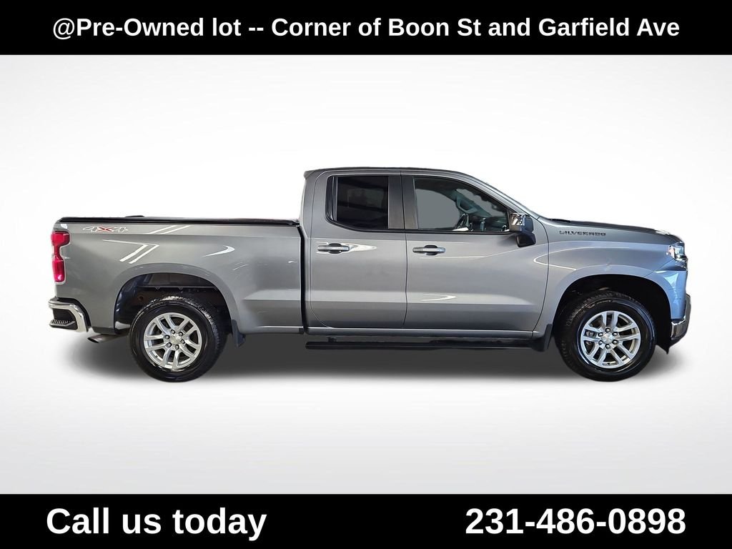 Used 2021 Gray Chevrolet LT image 6