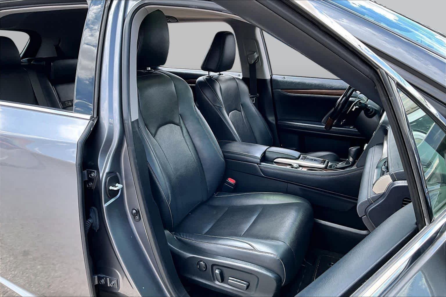 Used 2021 Nebula Gray Pearl Lexus  image 9