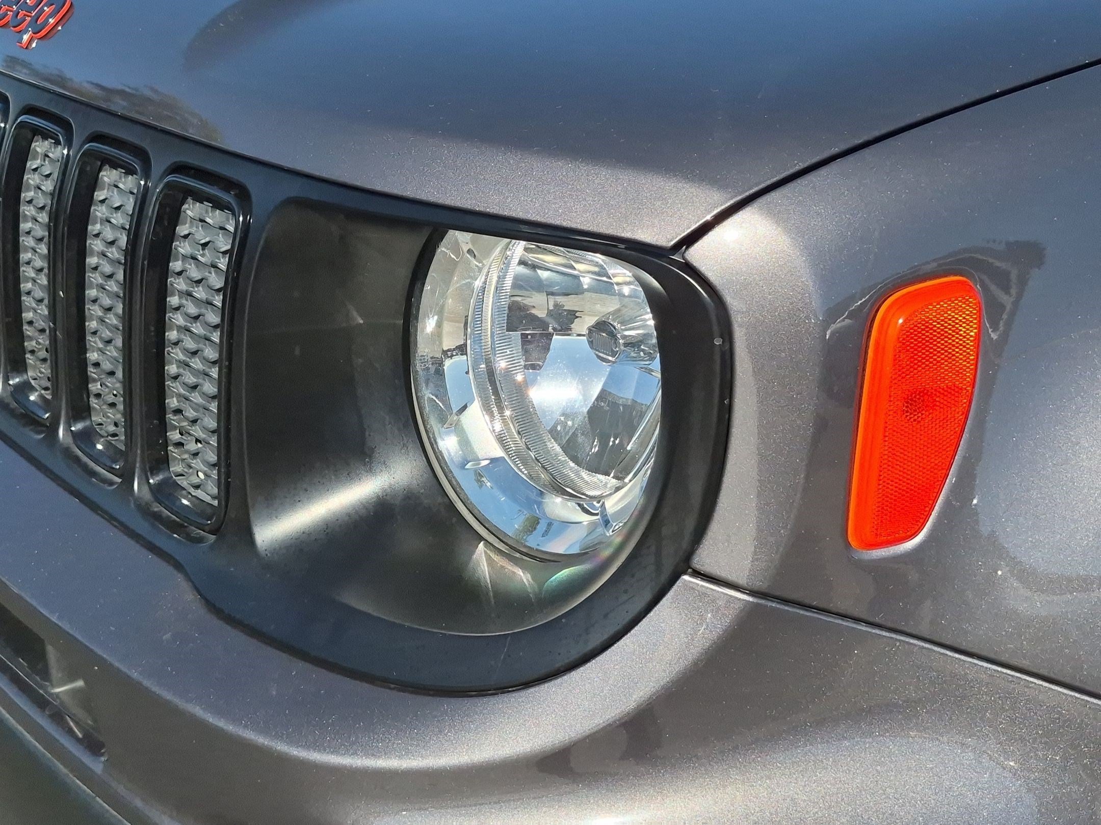 Used 2020 Granite Crystal Clearcoat Metallic Jeep Orange Edition image 10