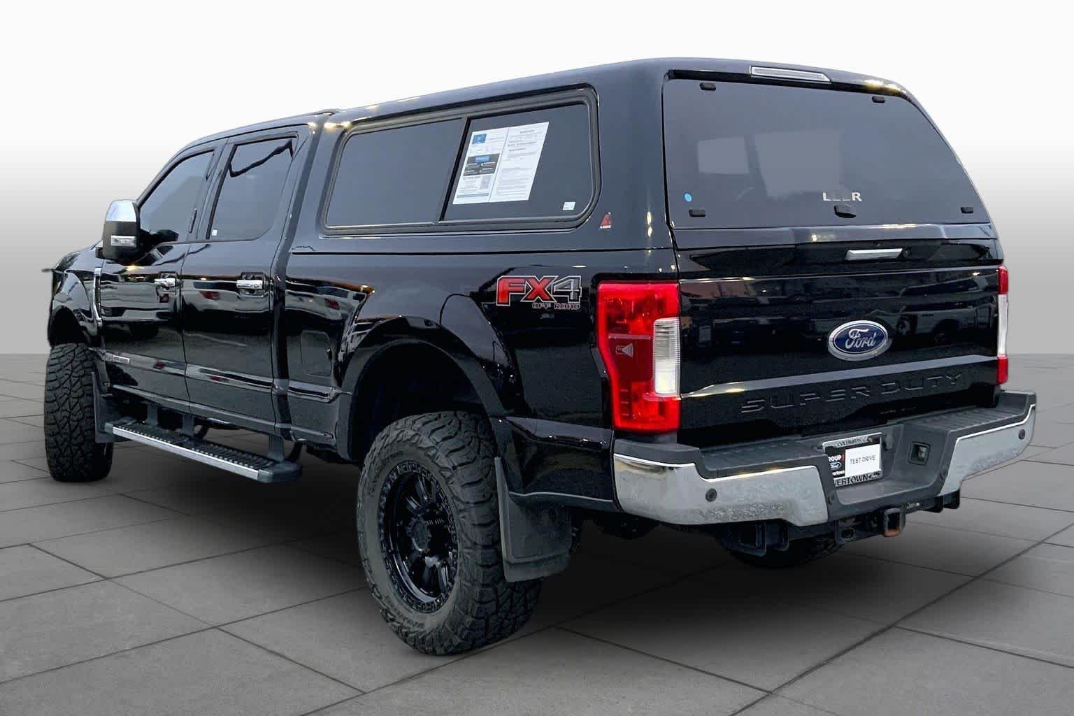 Used 2018 Shadow Black Ford LARIAT image 11