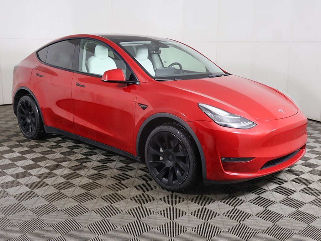 Used 2022 Tesla Model Y Long Range with VIN 7SAYGDEE6NF437474 for sale in Parma, OH