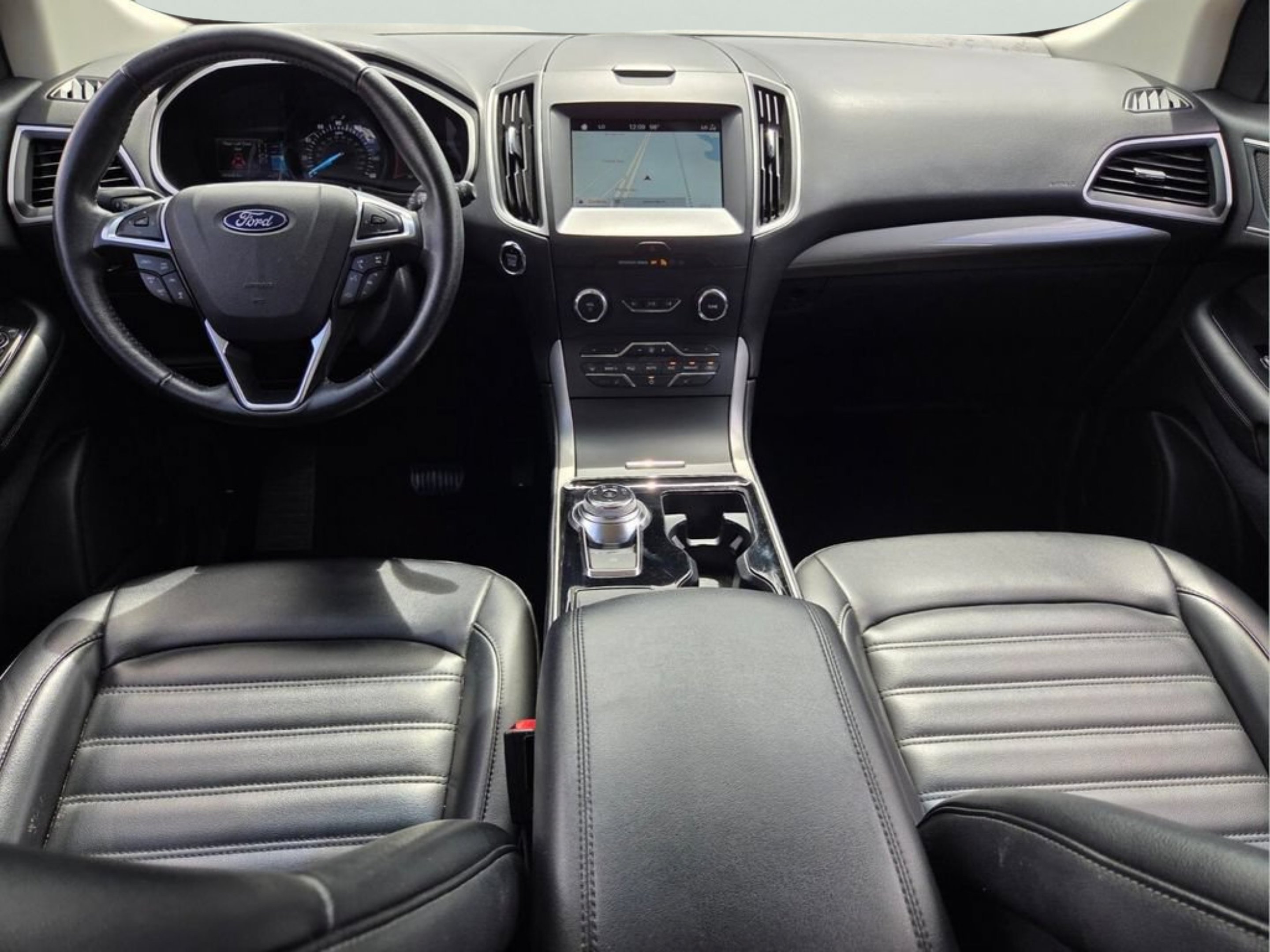 Used 2019 Black Metallic Ford SEL image 12