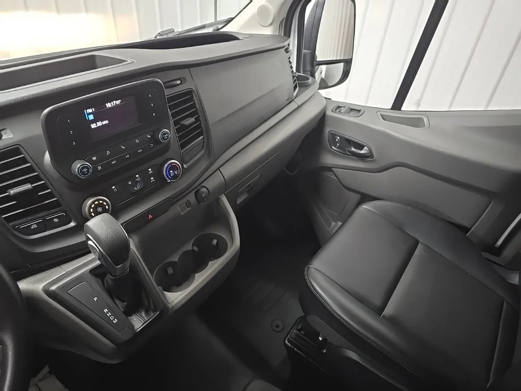 Used 2025 White Ford Base image 25