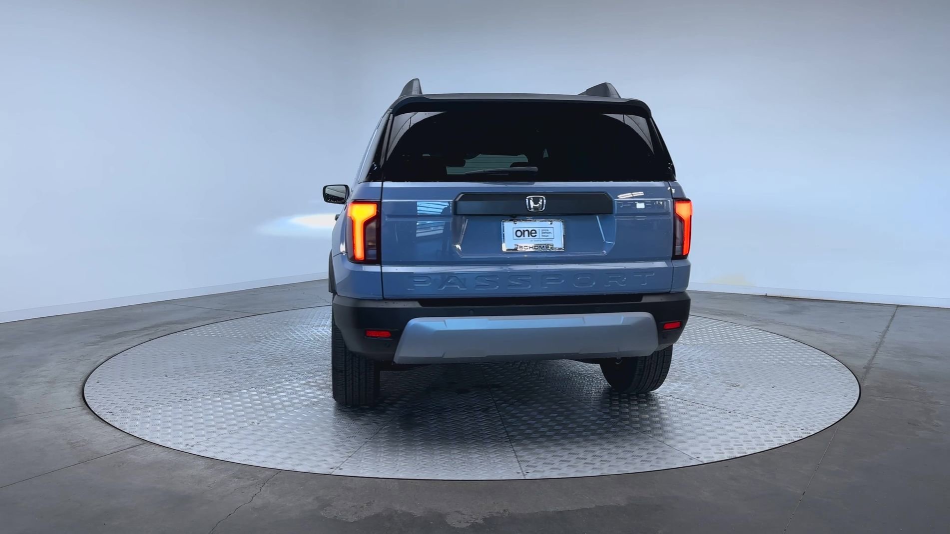 New 2026 Sonic Gray Pearl Honda RTL image 7