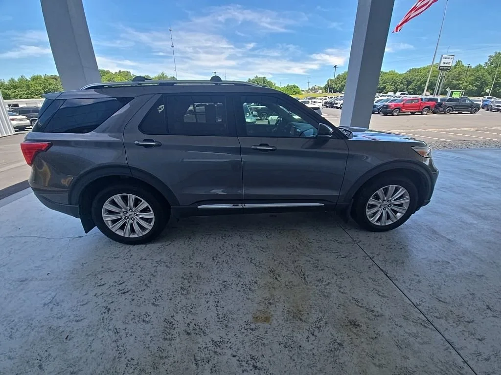 Used 2021 Carbonized Gray Ford Limited image 11