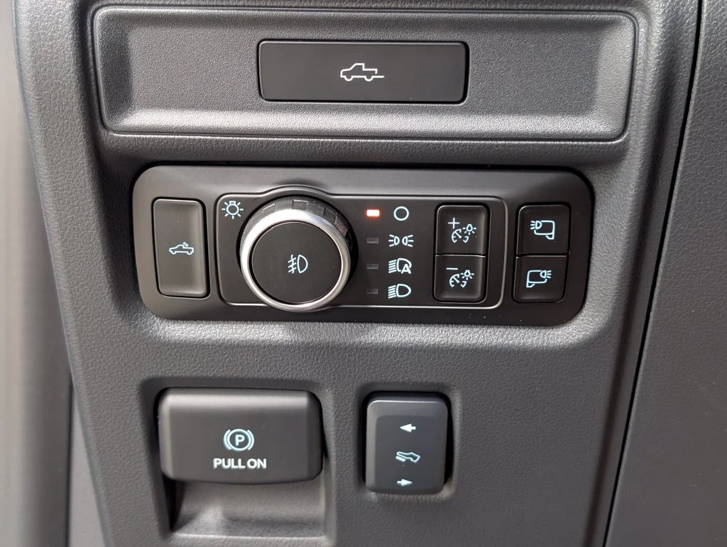 New 2026 Agate Black Metallic Ford Lariat® image 15
