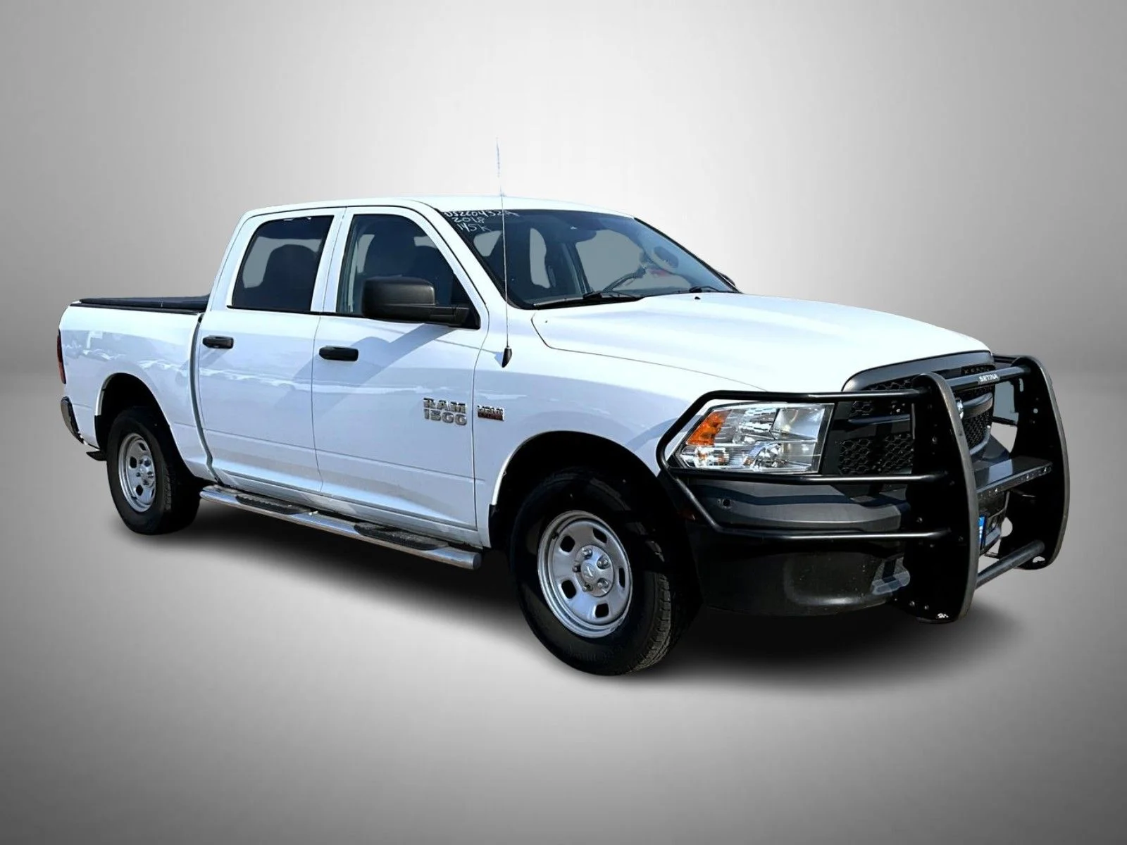 Used 2018 White Ram SSV image 3