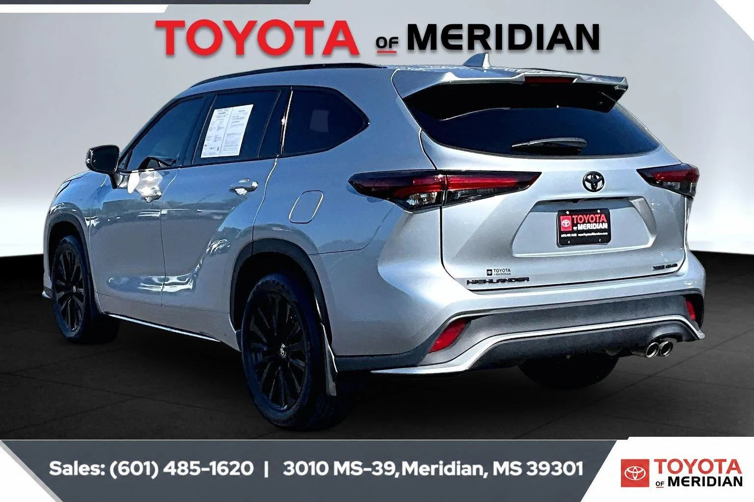 Used 2025 Celestial Silver Metallic Toyota XSE image 2