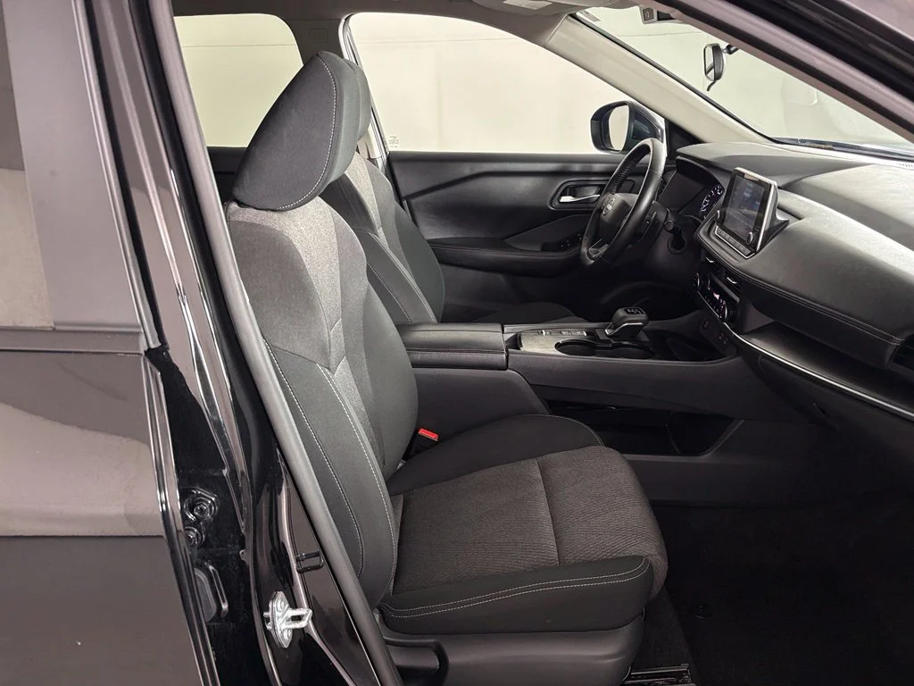 Used 2025 Black Nissan SV image 41