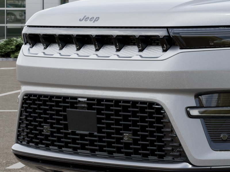 New 2026 Silver-Zynith Exterior Paint Jeep  image 38