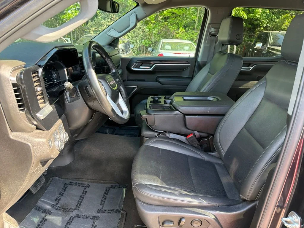 Used 2025 Silver GMC SLT image 16