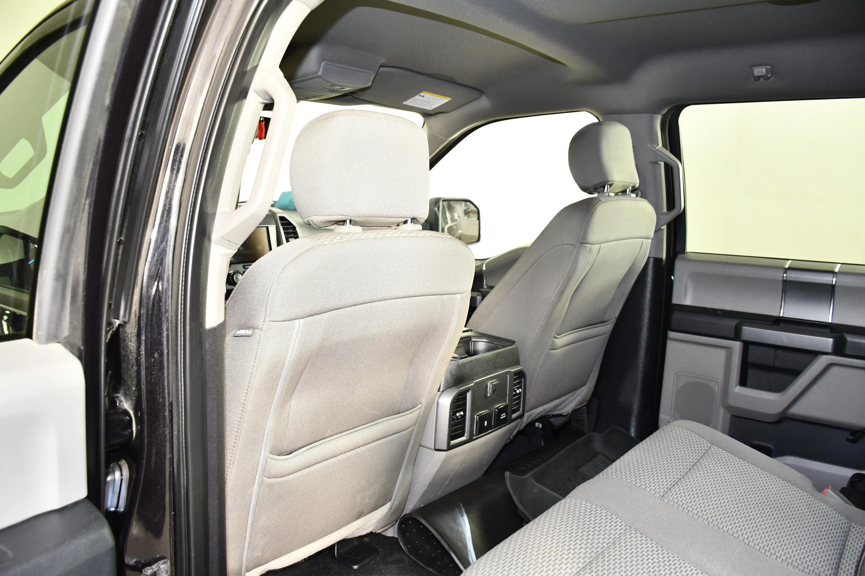 Used 2019 Black Metallic Ford XLT image 52