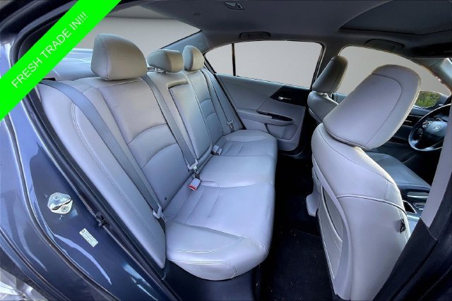 Used 2013  Honda EX-L image 27