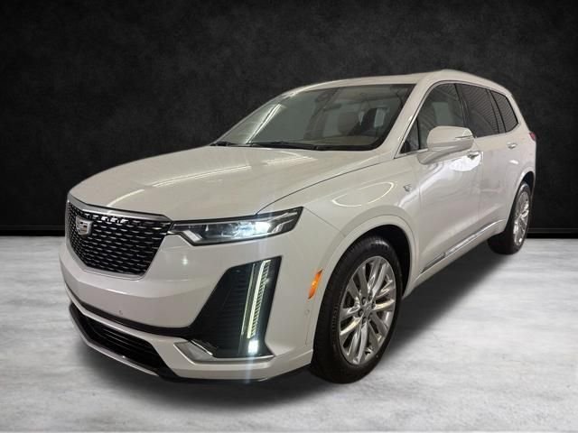 Used 2020 Crystal White Tricoat Cadillac Premium Luxury image 4