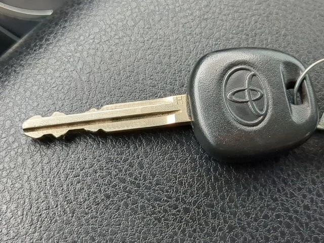 Certified Used 2019 Super White Toyota SR image 26