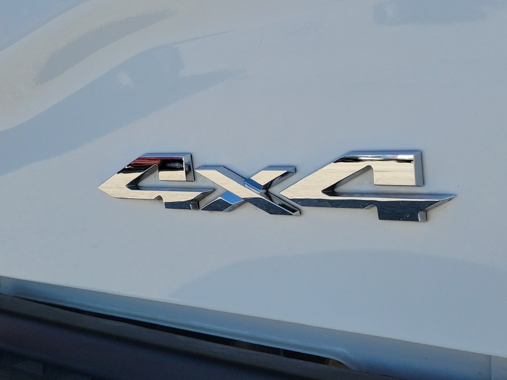 Used 2024 White Ram Big Horn image 8
