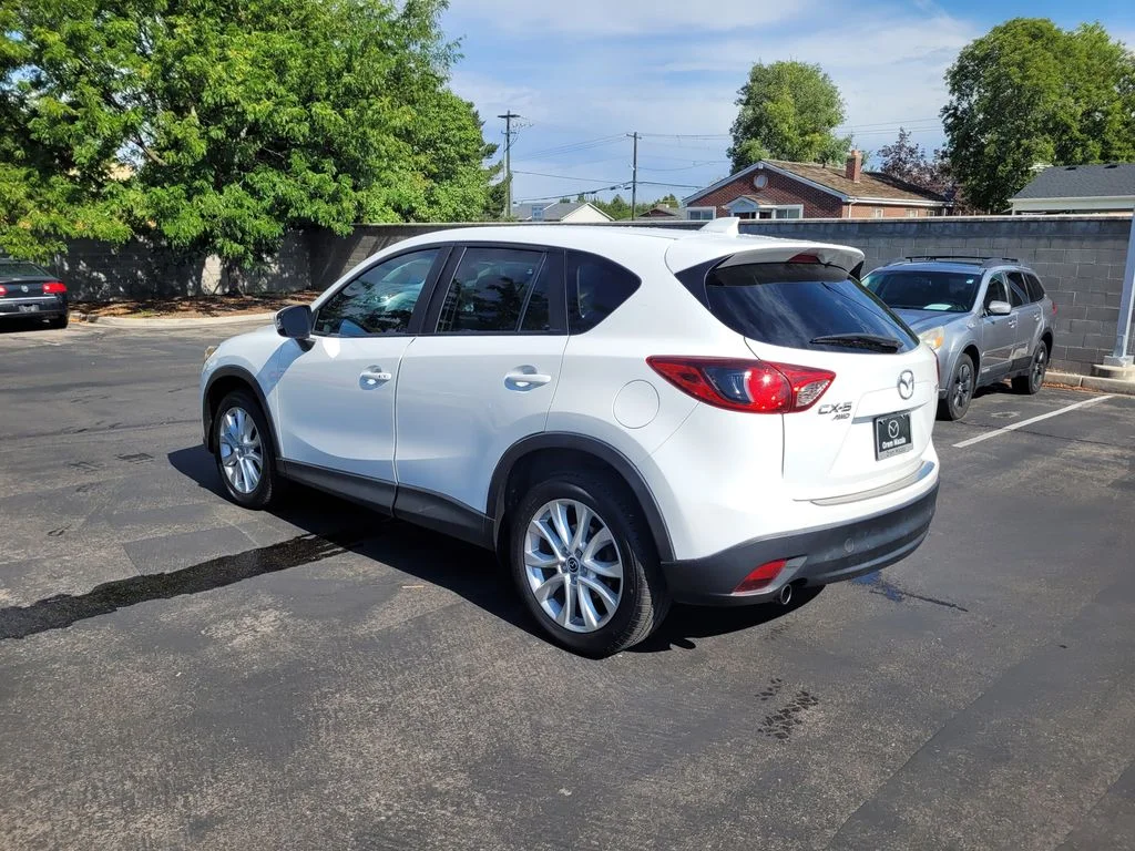 Used 2013 White Mazda Grand Touring image 21