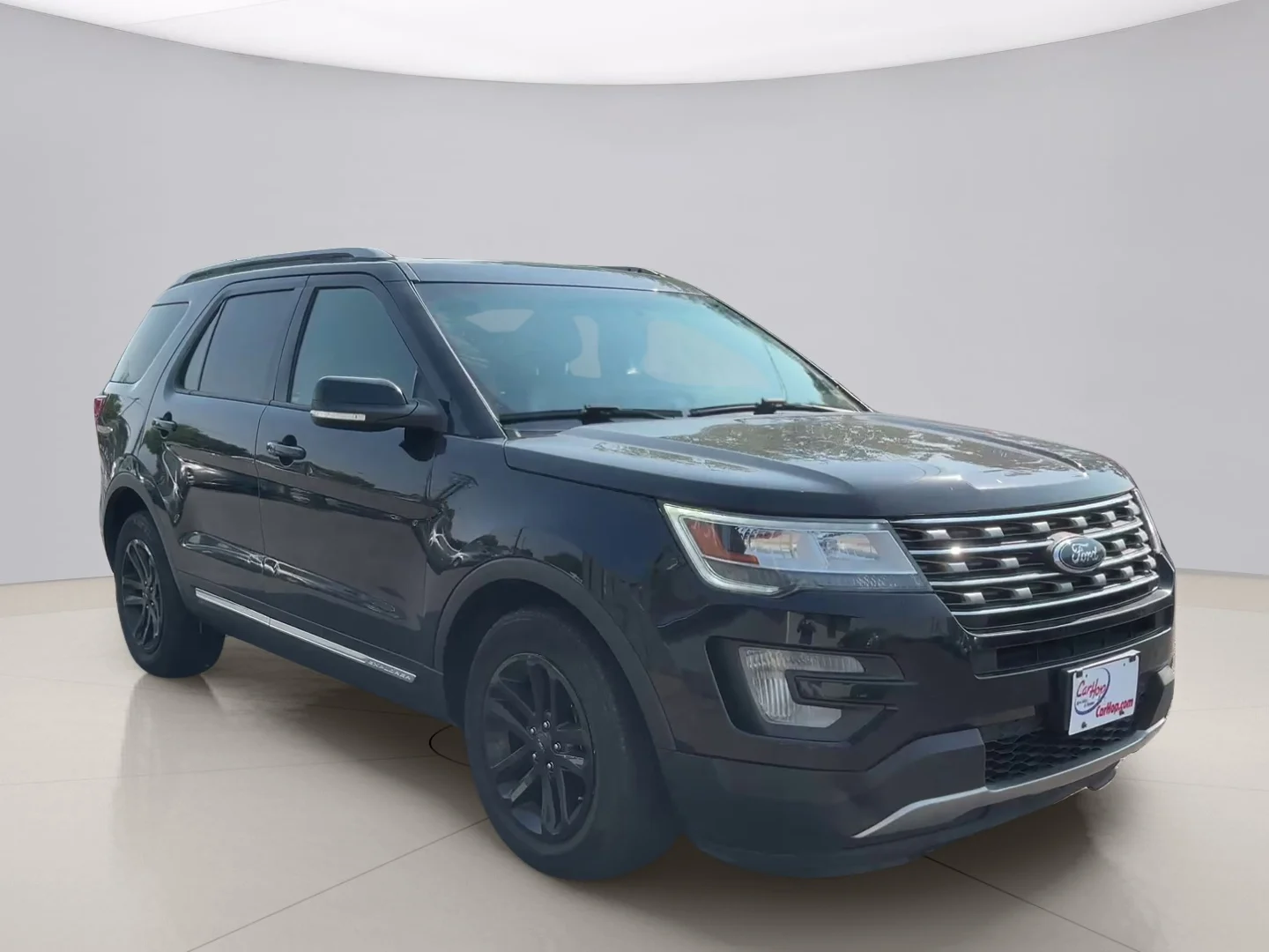 Used 2017 Black Ford XLT image 8